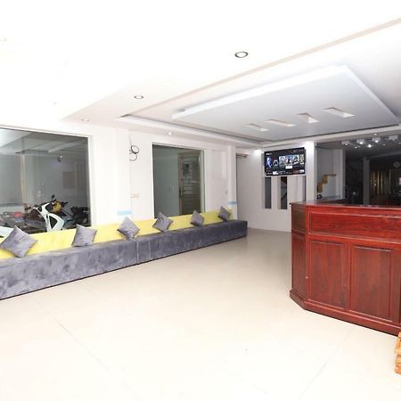 Phuc Long 2 Hotel Can Tho Buitenkant foto