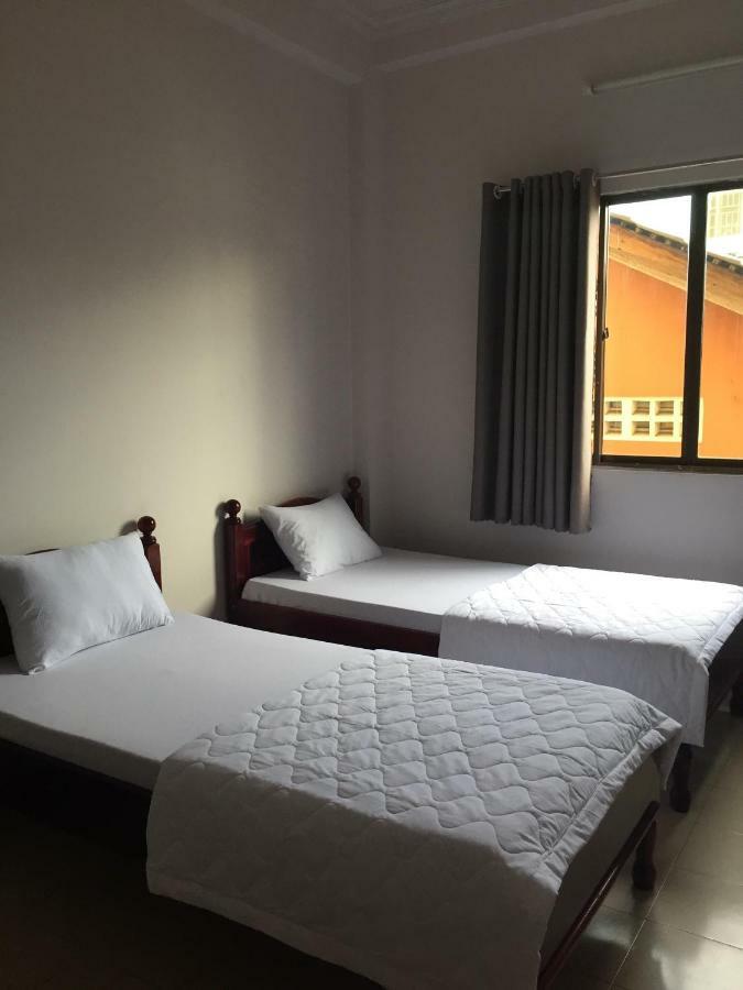 Phuc Long 2 Hotel Can Tho Buitenkant foto