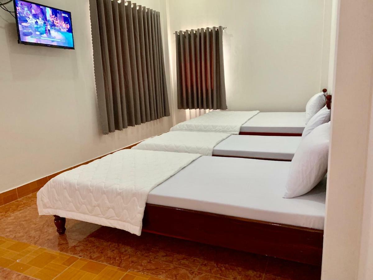 Phuc Long 2 Hotel Can Tho Buitenkant foto